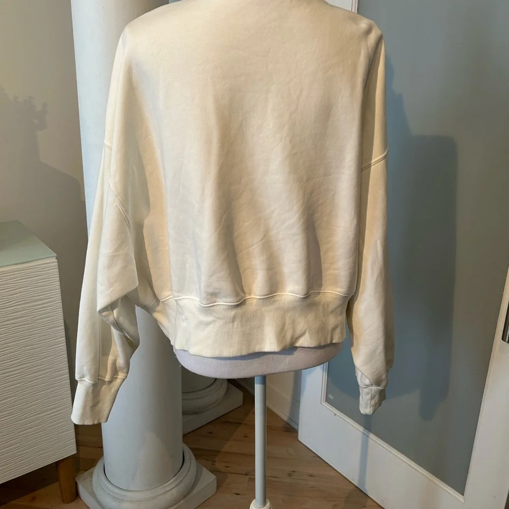 Nike Women's White/Cream Illinois Fighting Illini Sweatshirt - Picture 6 of 7